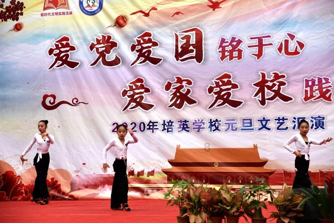 和公公婆婆处不来怎么办？游戏画面