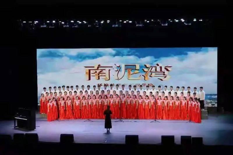 连拿20天冠军，连续蝉联周票房冠军 ，《人生大事》凭啥这么横？